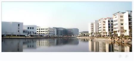 浙江建設(shè)職業(yè)技術(shù)學(xué)院校園圖片_校園圖片3