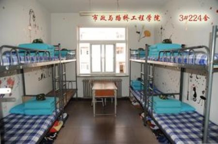 內(nèi)蒙古建筑職業(yè)技術(shù)學(xué)院宿舍圖片_寢室圖片3
