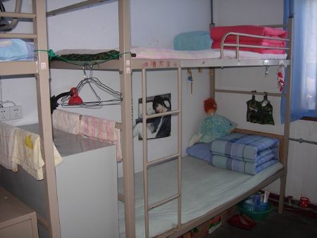石家莊鐵道大學(xué)四方學(xué)院宿舍圖片_寢室圖片4