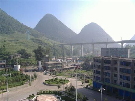 六盤水師范學(xué)院校園圖片_校園風(fēng)光2
