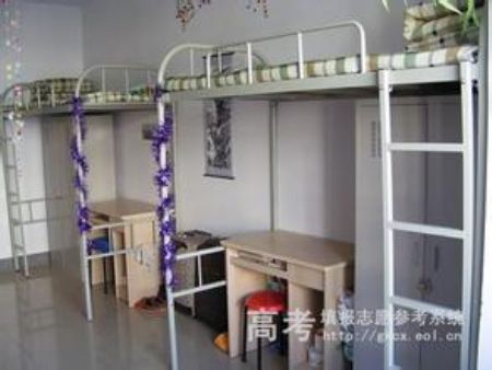 內蒙古北方職業(yè)技術學院宿舍圖片_寢室圖片3