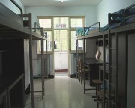 山西工程職業(yè)技術學院宿舍圖片_寢室圖片5