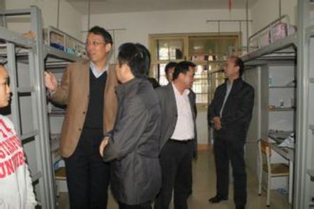 廣西工程職業(yè)學院宿舍圖片_寢室圖片8