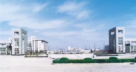 安徽電子信息職業(yè)技術(shù)學(xué)院校園圖片_大學(xué)圖片3