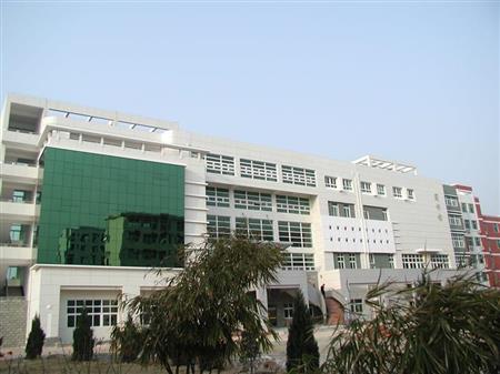 湄洲灣職業(yè)技術(shù)學(xué)院校園圖片_大學(xué)圖片3