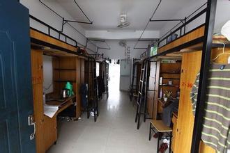 寧德職業(yè)技術(shù)學(xué)院宿舍圖片_寢室圖片7