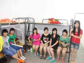 泉州紡織服裝職業(yè)學院宿舍圖片_寢室圖片4