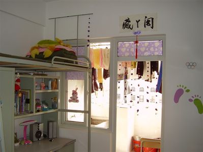 漳州理工職業(yè)學(xué)院宿舍圖片_寢室圖片3