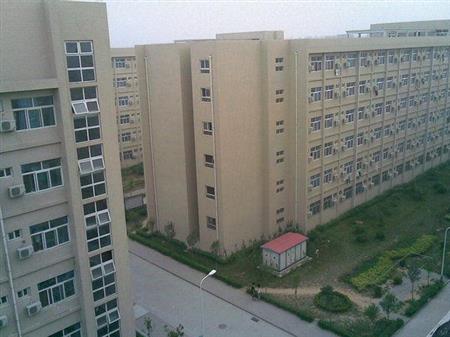 河南檢察職業(yè)學院校園圖片_大學圖片4