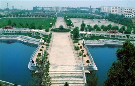 鄭州職業(yè)技術(shù)學(xué)院校園圖片_大學(xué)圖片2