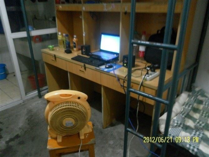 武漢電力職業(yè)技術(shù)學(xué)院宿舍圖片_寢室圖片12