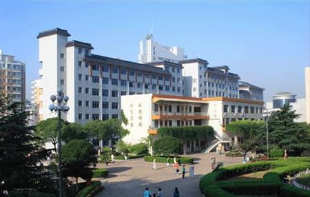 長沙民政職業(yè)技術(shù)學(xué)院校園圖片_大學(xué)圖片2