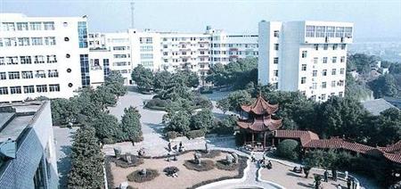 湖南科技職業(yè)學(xué)院校園圖片_校園風(fēng)光3