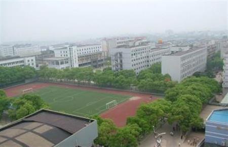 湖南交通職業(yè)技術(shù)學(xué)院校園圖片_校園風(fēng)光2