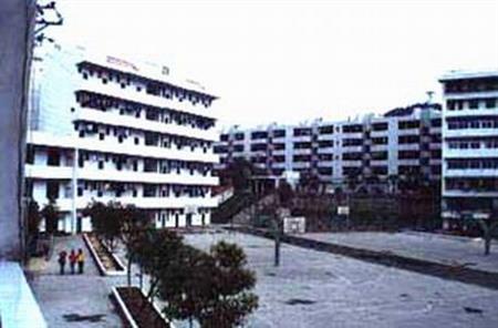 湘西民族職業(yè)技術(shù)學(xué)院校園圖片_大學(xué)圖片6