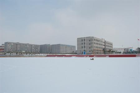 瀟湘職業(yè)學(xué)院校園圖片_大學(xué)圖片2