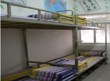四川藝術(shù)職業(yè)學(xué)院宿舍圖片_寢室圖片7