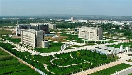 西安職業(yè)技術(shù)學(xué)院校園圖片_大學(xué)圖片3