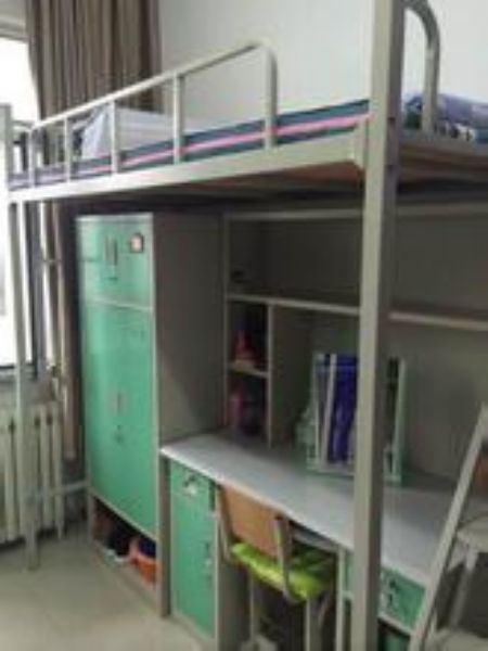 鄂爾多斯職業(yè)學院宿舍圖片_寢室圖片6