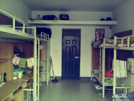 河南建筑職業(yè)技術學院宿舍圖片_寢室圖片7