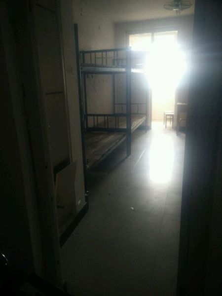 安陽職業(yè)技術學院宿舍圖片_寢室圖片5