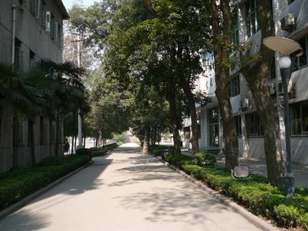 黃石職業(yè)技術學院圖片