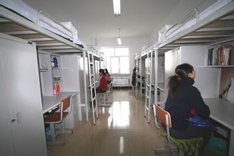 黑龍江財經(jīng)學院宿舍圖片_寢室圖片9