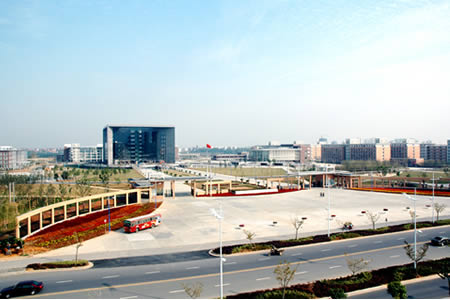衢州學(xué)院校園圖片_大學(xué)圖片4