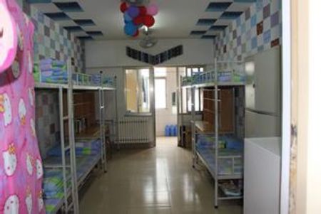 山東青年政治學(xué)院宿舍圖片_寢室圖片9