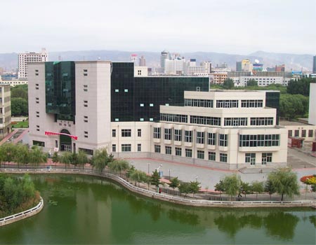 內(nèi)蒙古大學(xué)校園圖片_大學(xué)圖片10