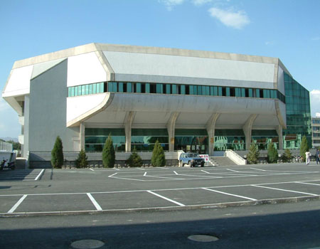 內(nèi)蒙古大學(xué)校園圖片_大學(xué)圖片2