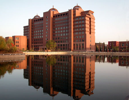 內(nèi)蒙古大學(xué)校園圖片_大學(xué)圖片5