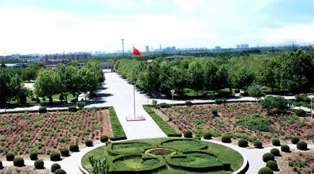 河北經(jīng)貿(mào)大學(xué)校園圖片_大學(xué)圖片4