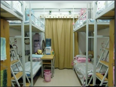 天津師范大學(xué)宿舍圖片_寢室圖片15