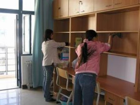 天津理工大學(xué)宿舍圖片_寢室圖片14