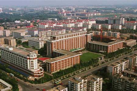 天津理工大學(xué)校園圖片_大學(xué)圖片3